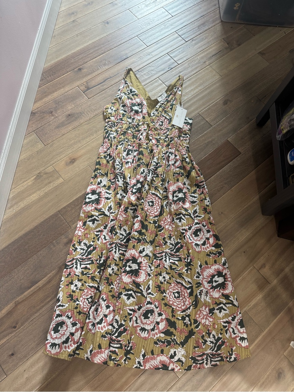 NWT Caroline constas dress size large